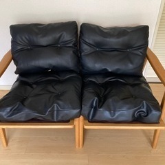マルニ60  (maruni)  2人掛け　ビニールレザー　黒