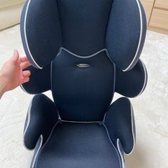 受付終了【ジュニアシート、チャイルドシート】Takata 3歳〜