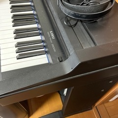 KAWAI 電子ピアノ＋ヘッドホンの画像