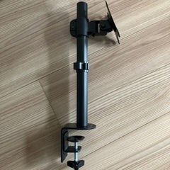 モニターアーム　アイリスオーヤマ　DA-1040