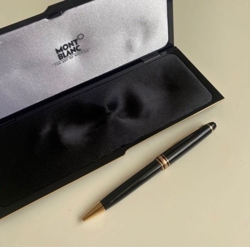 【未使用】モンブラン　ボールペン　ゴールド  メルカリでも出品