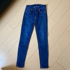 AZUL BY MOUSSY スキニーの画像