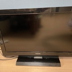 TOSHIBA 26型　液晶テレビ　2011年製