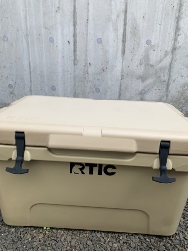 RTIC  45 クーラーボックス　　YETI