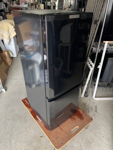 ☆数量限定!!☆ 激安冷蔵庫!! 三菱 2ドア 146L 2020年 MR-P15E-B1