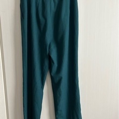 スラックス　グリーンの画像