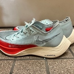美品 NIKEヴェイパーフライネクスト%2