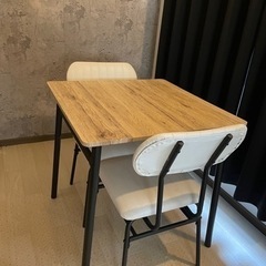 【決まりました✨】ダイニングテーブル 2人用 ※明日までにお取引...