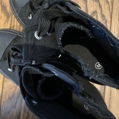 ハイカット スニーカーの画像