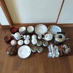 食器　ノリタケ　レトロ　茶碗　お椀　皿　カトラリーなど