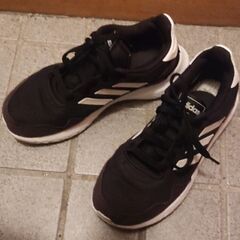 adidas/アディダス☆ブラック✕ホワイトスニーカー［23センチ］