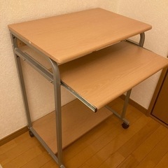 【譲り先決定】コンパクトパソコンデスク