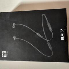 BEATS ワイヤレスイヤホンの画像