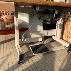 最終処分‼️大売り出し‼️早い者勝ち‼️残り1台‼️売り切り‼️ジモティー限定‼️価格‼️ミシン‼️業務用ミシン‼️JUKI‼️ジューキ‼️内職に‼️裁縫好きさんに‼️の画像