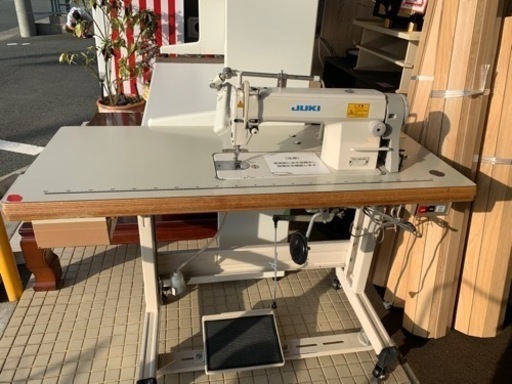 最終処分‼️大売り出し‼️早い者勝ち‼️残り1台‼️売り切り‼️ジモティー限定‼️価格‼️ミシン‼️業務用ミシン‼️JUKI‼️ジューキ‼️内職に‼️裁縫好きさんに‼️