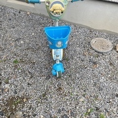 シナモロール　キックボード