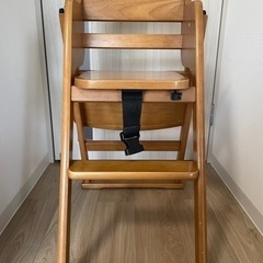 赤ちゃん用　木製　ハイチェアの画像