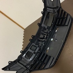 ヴェゼルフロントグリル【最終値下げ】の画像