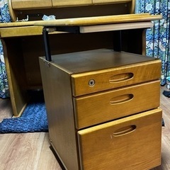 取引終了　学習机あげますの画像