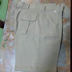 新品同様夏物ズボン