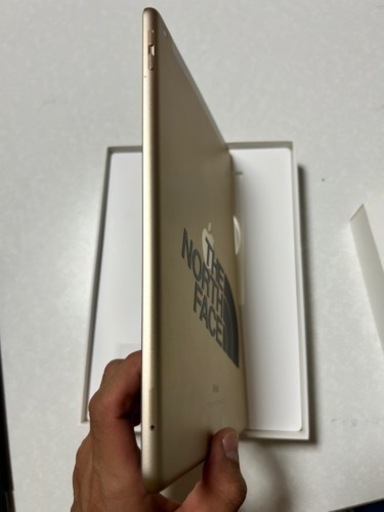 iPad 第５世代　セルラーモデル　32G