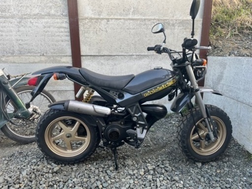 商談中 希少！低走行！ スズキ ストリートマジック2 交換可