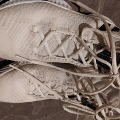 アディダス　adidas　バスケットボールシューズ　スニーカー　...