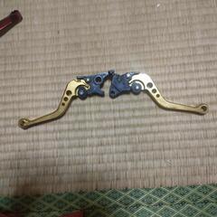 バイクのハンドルのクラッチの画像