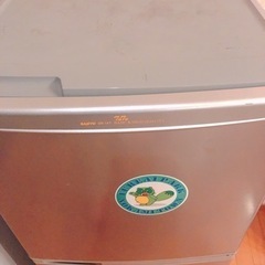 冷蔵庫　137Lの画像