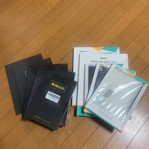 アイパッドのカバーとフィルム　10点