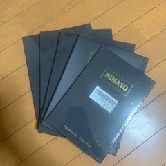 アイパッドのカバーとフィルム　10点の画像