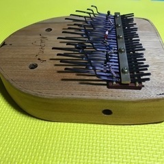 カリンバ