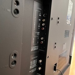 【終了】液晶テレビ　46インチ　三菱REAL 【縦線あり】の画像