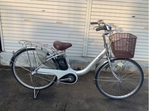 62 パナソニック新機種電動アシスト自転車viviNX26インチシルバーボディー