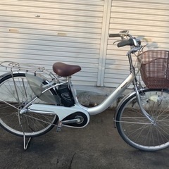 62 パナソニック新機種電動アシスト自転車viviNX26インチシルバーボディー