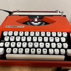 タイプライター Hermes Baby