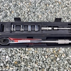 自動車の出張タイヤ交換承ります