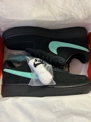 Tiffany & Co. × Nike Air Force 1 Low “1837”