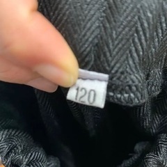 120サイズのフォーマルスーツの画像