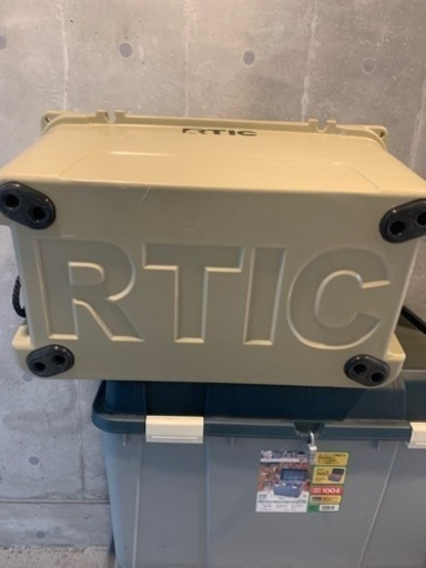 RTIC  45 クーラーボックス　　YETI