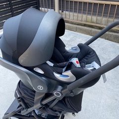 Cybex EEZY S TWIST と Aton Q