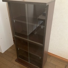 4段ガラスラックの画像