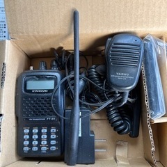 YAESU FT-60 デュアルバンド　スタンダード