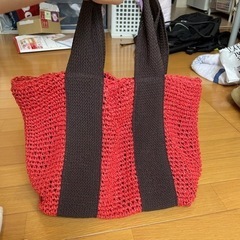 赤のあみあみトートバッグ