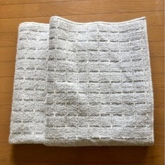 グレー　ラグ　約175×100㎝ 