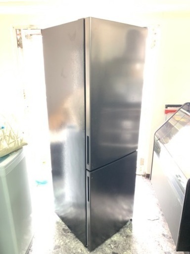 北九州市内配送無料　保証付き　2020年式maxzen ファン式 231L 2ドア冷凍冷蔵庫 ガンメタリック JR230ML01GM