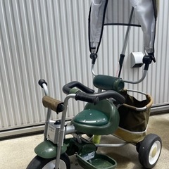 三輪車の画像
