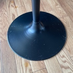 【取引先、決まりました】丸テーブルと折りたたみ椅子2脚セットの画像