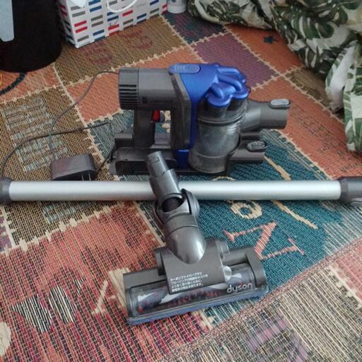 値下げ×3　中古ダイソン掃除機　DC35