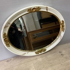 イタリア製　壁掛けミラーの画像